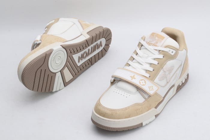 Tênis Louis Vuitton Trainer Beige White