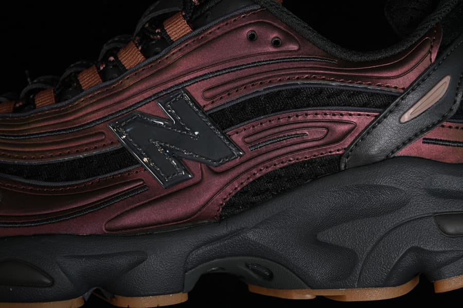 Tênis New Balance 1000 Mercury Red x Joe Freshgoods