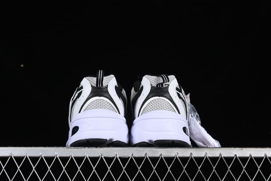 Tênis New Balance 530 Silver White