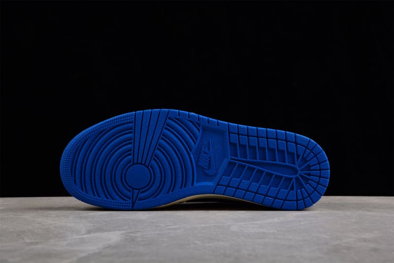 Tênis Air Jordan 1 Low Travis Scott Fragment Design