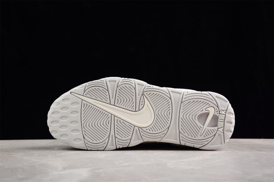 Tênis Nike Air More Uptempo Photon Dust