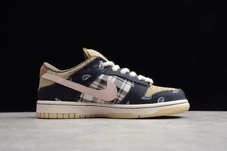 Tênis Nike SB Dunk Low x Travis Scott Cactus Jack