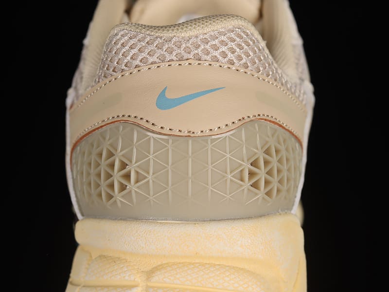 Tênis Nike Zoom Vomero 5 Oatmeal