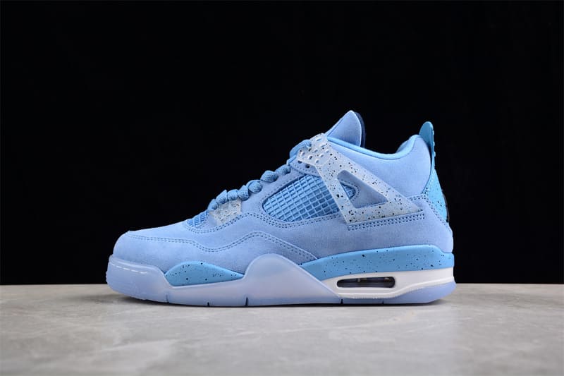 Tênis Air Jordan 4 Retro 'UNC' PE