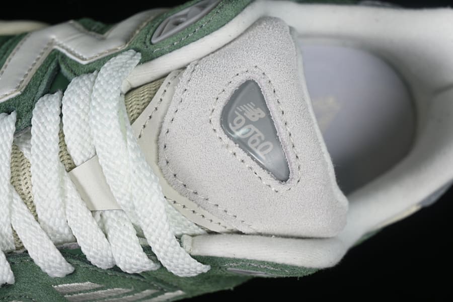 Tênis New Balance 9060 Nori
