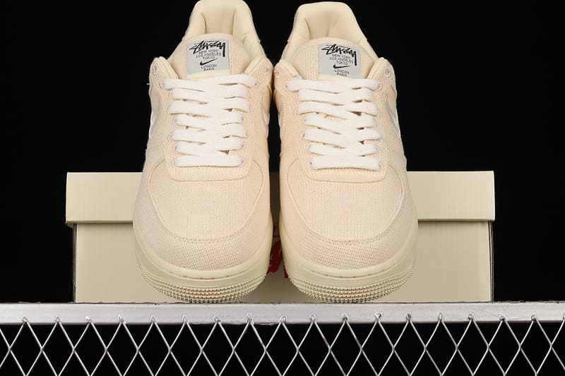 Tênis Nike x Stussy Air Force 1 Low Fossil Stone