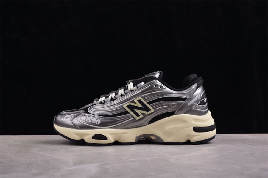 Tênis New Balance 1000 Silver Metallic Black