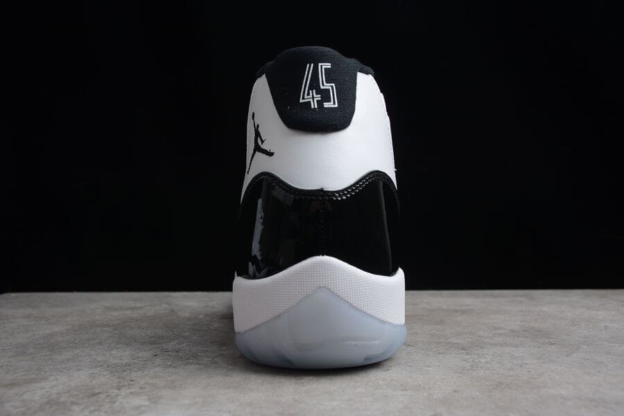 Tênis Air Jordan 11 Concord