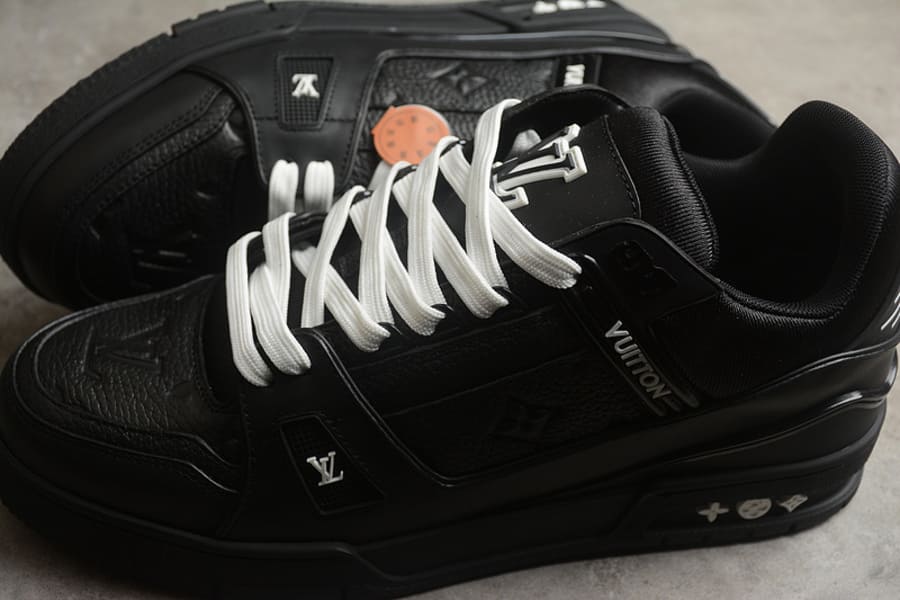 Tênis Louis Vuitton LV Trainer Black