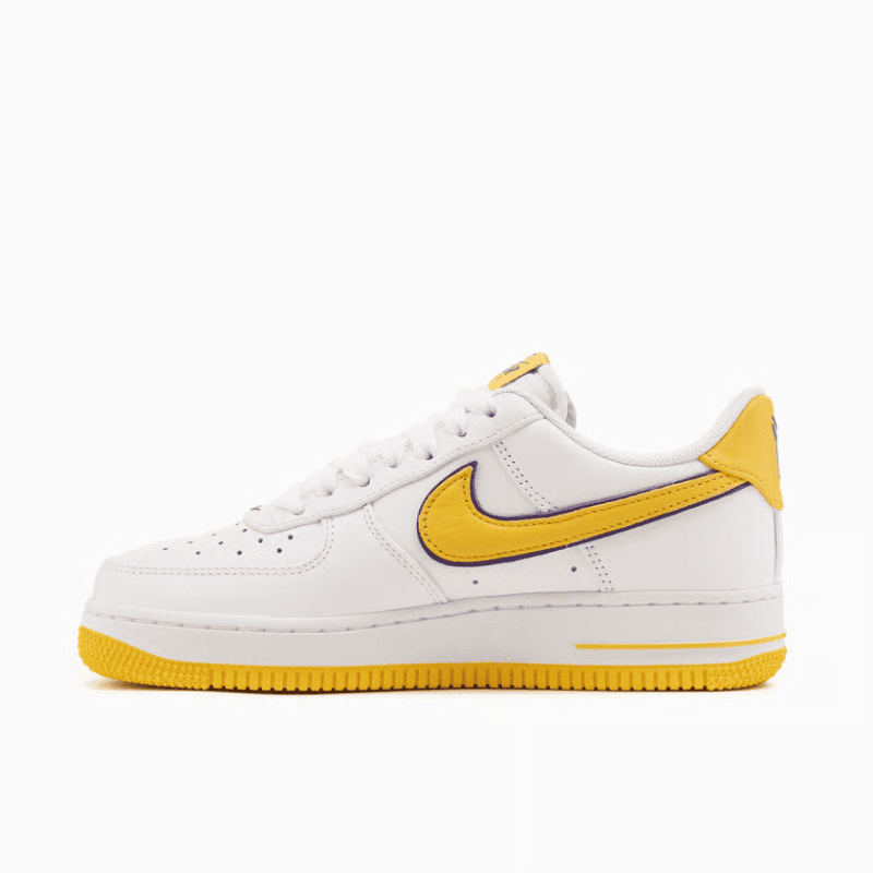 Tênis Nike Air Force 1 Low x Kobe Bryant Lakers Home