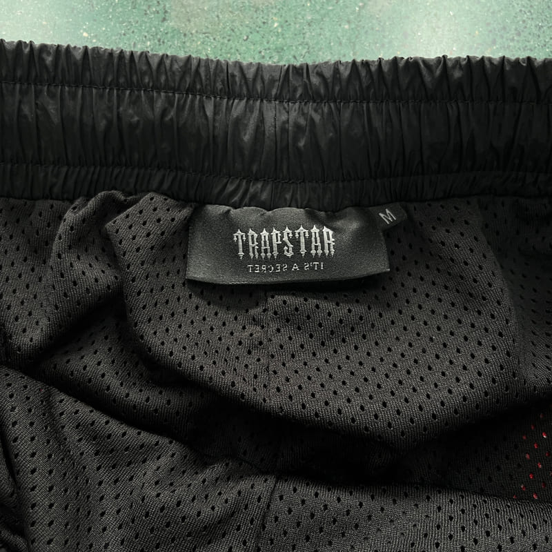 Conjunto Trapstar Irongate 2.0 Shellsuit Vermelho Preto