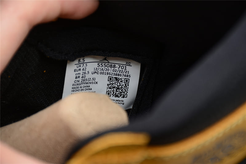 Tênis Air Jordan 1 High OG Pollen