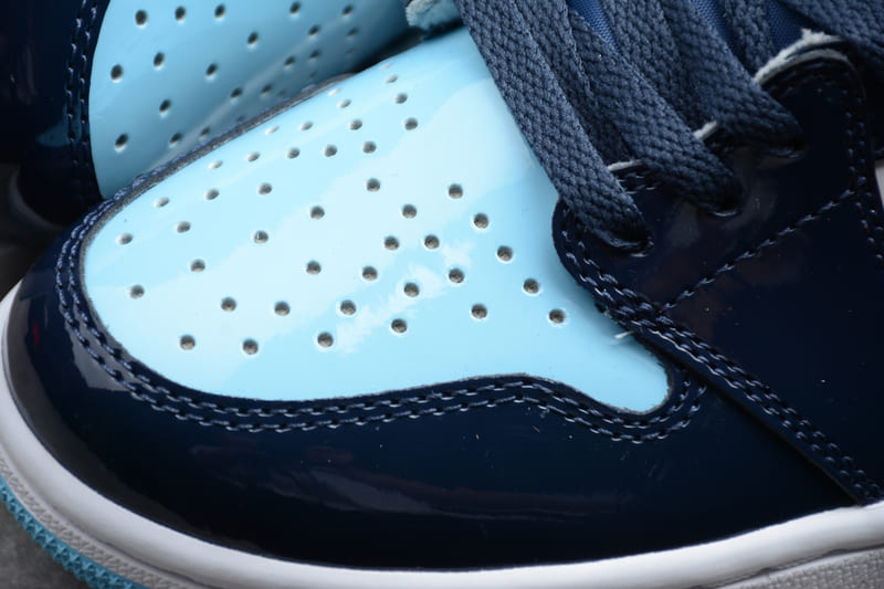 Tênis Air Jordan 1 High UNC Patent
