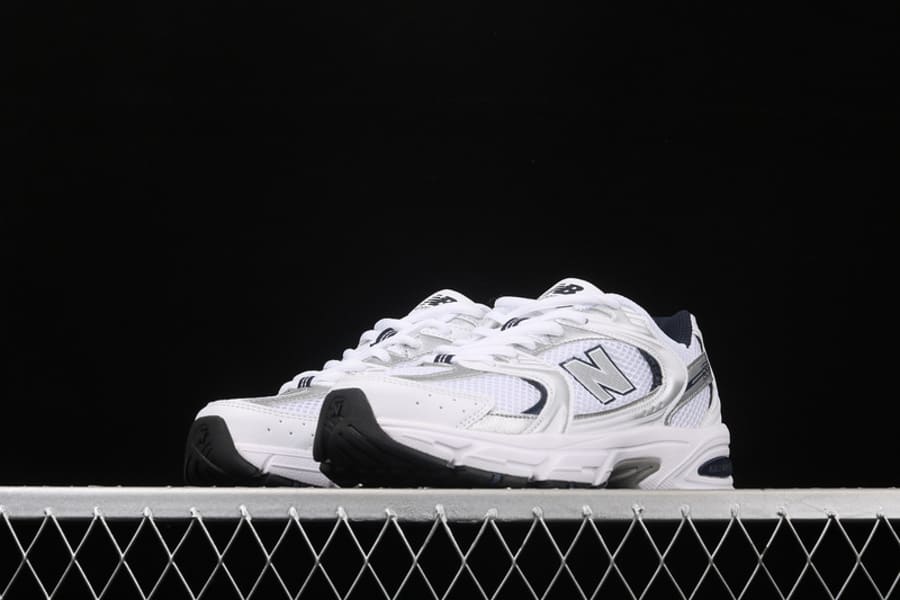 Tênis New Balance 530 White Silver Navy