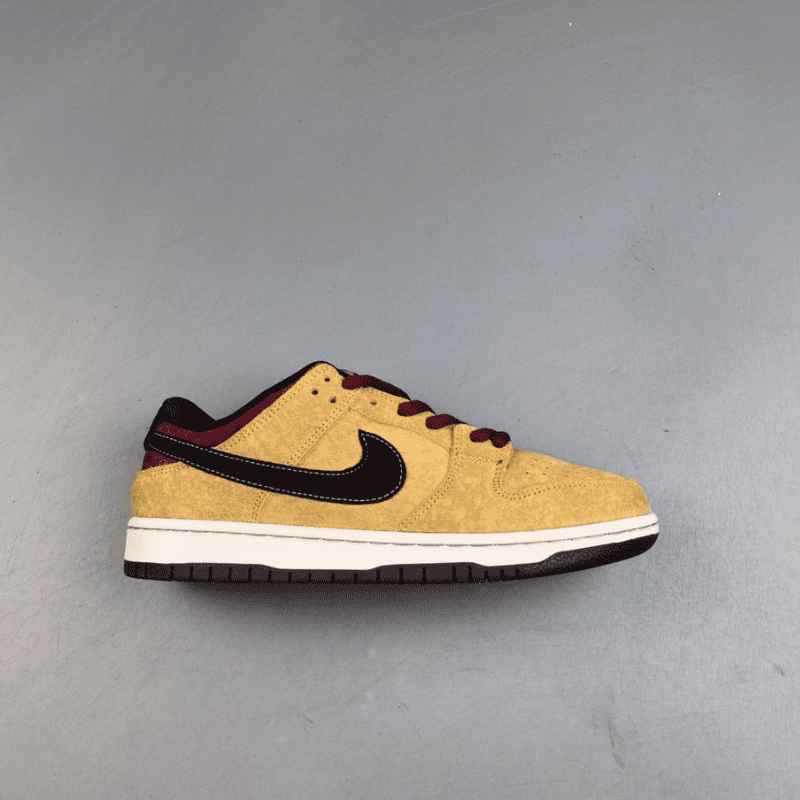 Tênis Nike SB Dunk Low City of Cinema