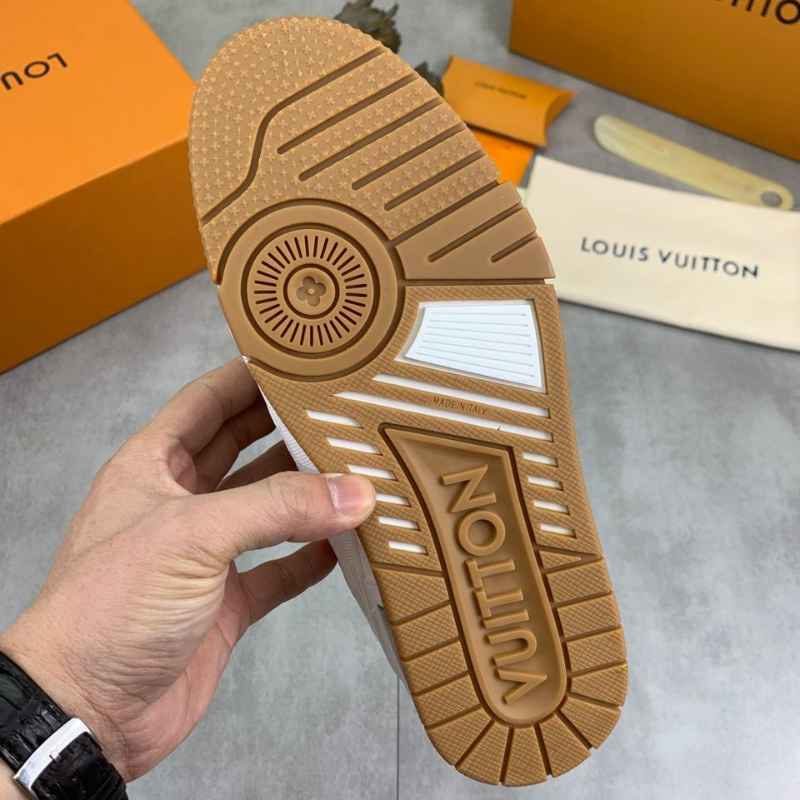 Tênis Louis Vuitton LV Trainer White Red