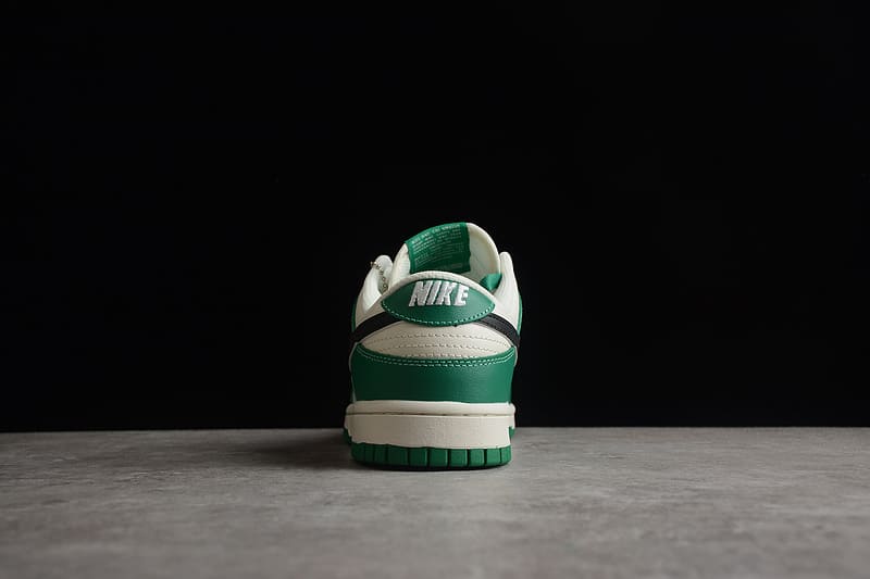 Tênis Nike Dunk Low SE Lottery