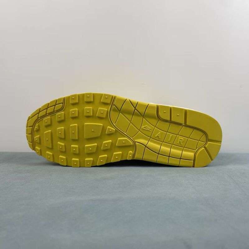 Tênis Air Max 1 x Supreme '87 SP Speed Yellow