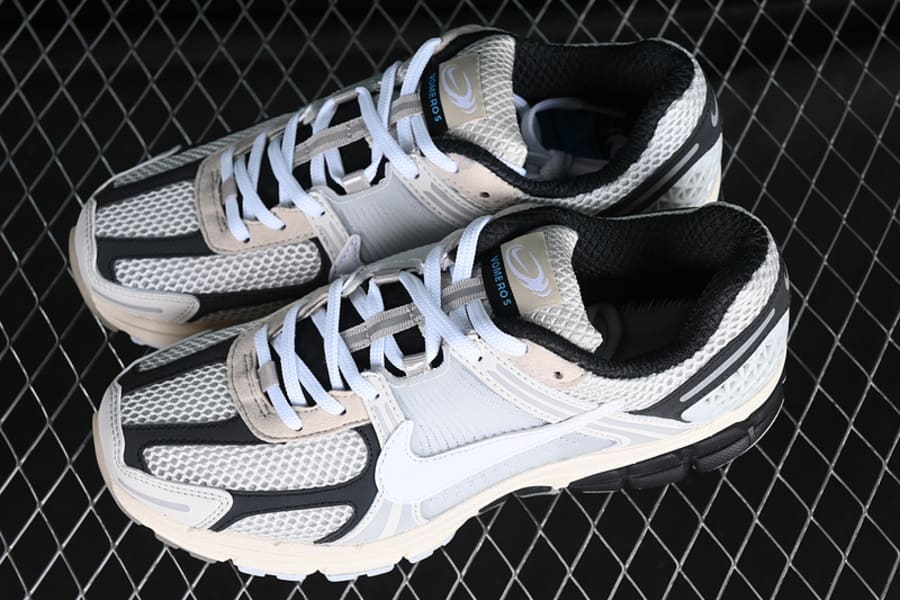 Tênis Nike Zoom Vomero 5 Supersonic