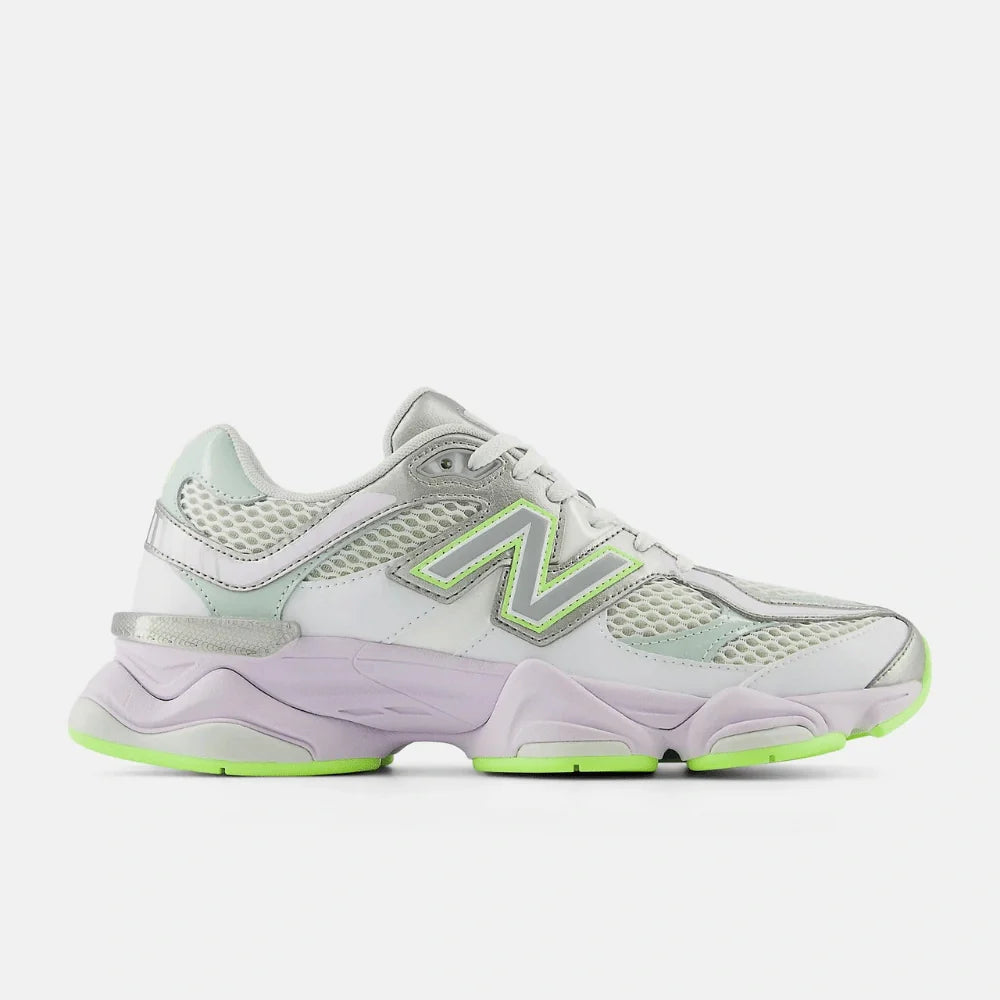 Tênis New Balance 9060 White Silver Metalic Taro