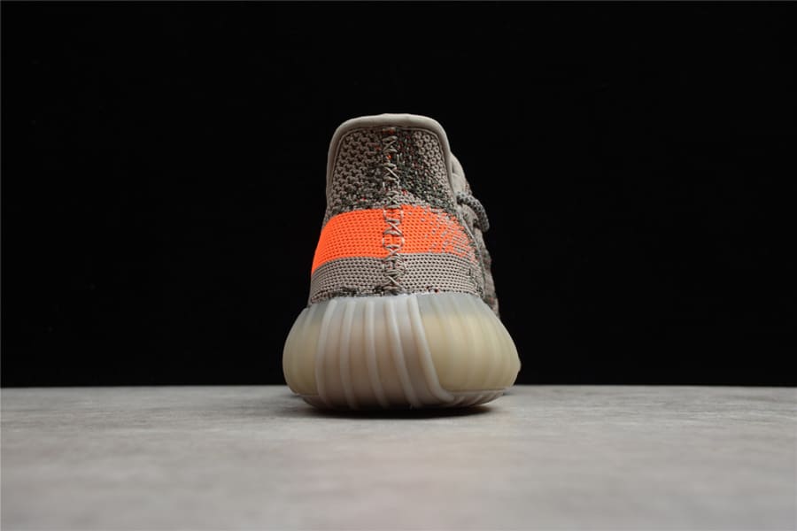Tênis Adidas Yeezy 350 V2 Beluga