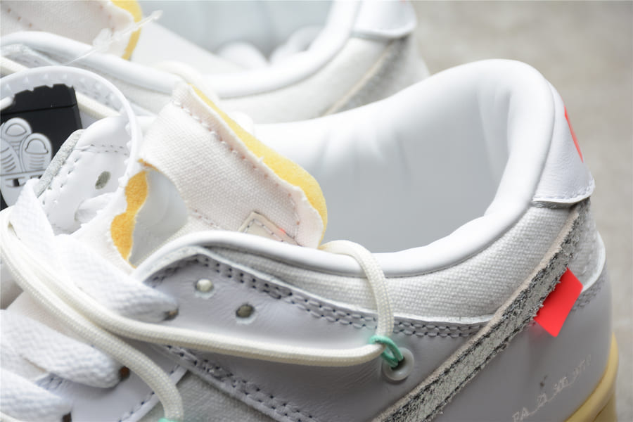 Tênis Nike Dunk Low x Off-White Lot 01 of 50