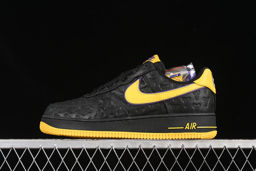 Tênis Nike Air Force 1 Low x Kobe Bryant Lakers Away