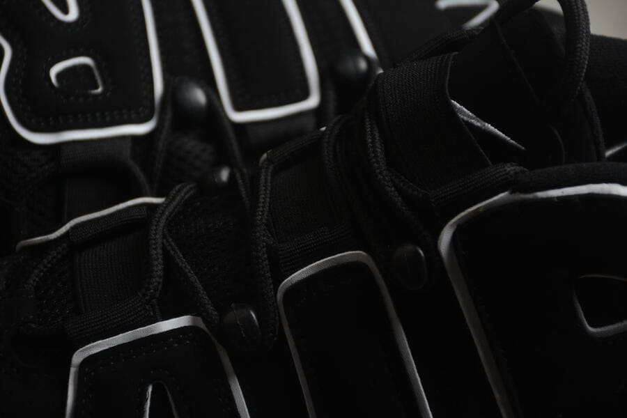 Tênis Nike Air More Uptempo Black White