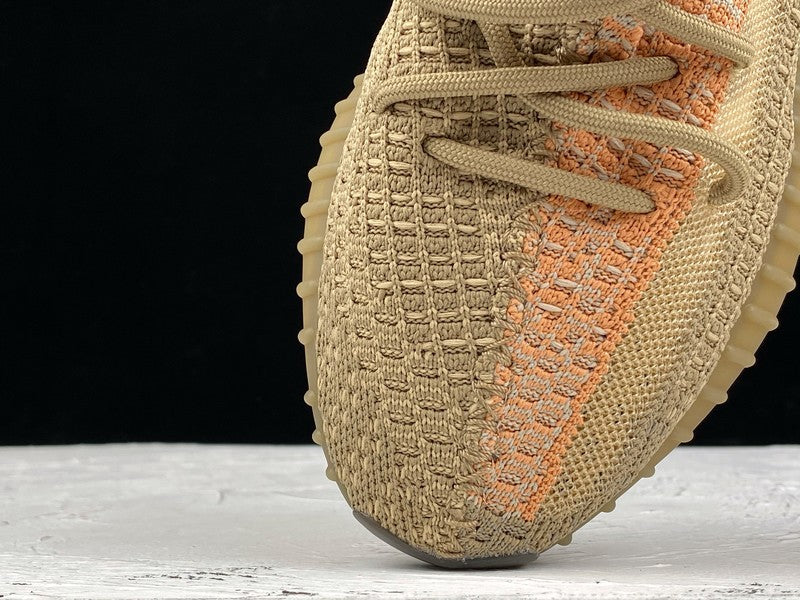 Tênis Adidas Yeezy 350 V2 Sand Taupe