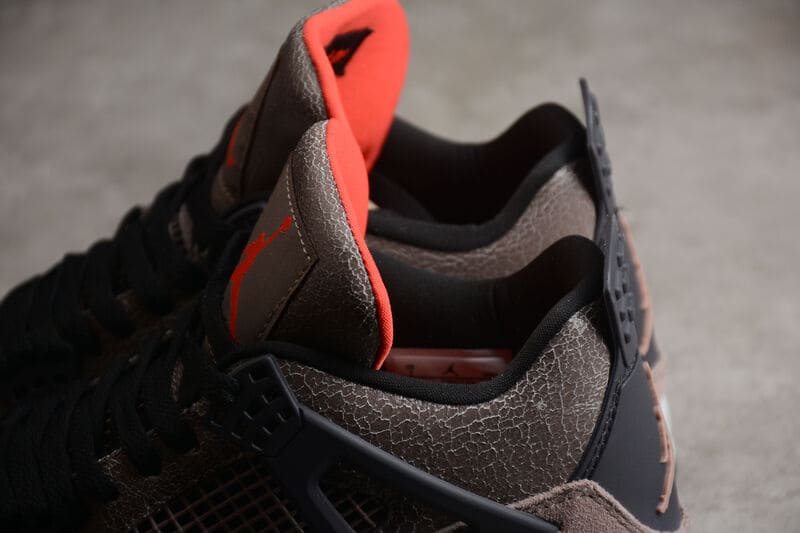 Tênis Air Jordan 4 Taupe Haze