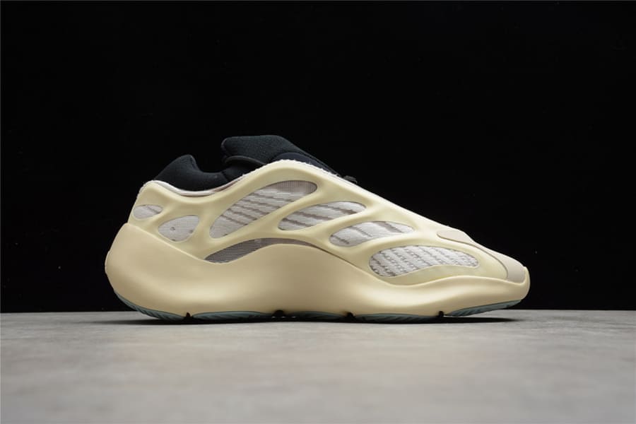 Tênis Adidas Yeezy 700 V3 Azael