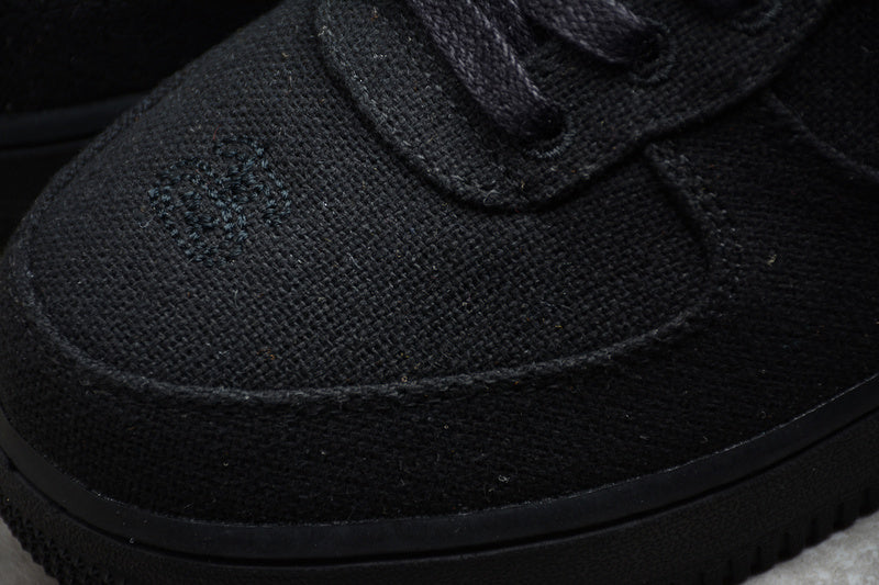 Tênis Nike x Stussy Air Force 1 Triple Black
