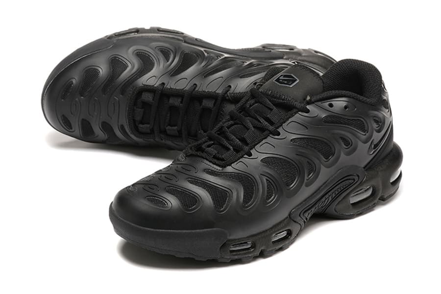 Tênis Air Max Plus TN Drift Triple Black