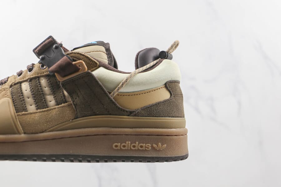 Tênis Adidas Bad Bunny x Forum Buckle Low Café