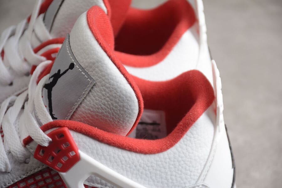 Tênis Air Jordan 4 Retro 'Alternate 89'