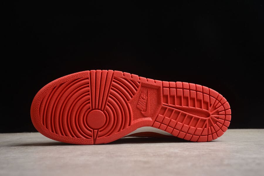Tênis Nike Dunk Low ATL