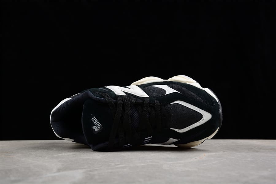 Tênis New Balance 9060 Black
