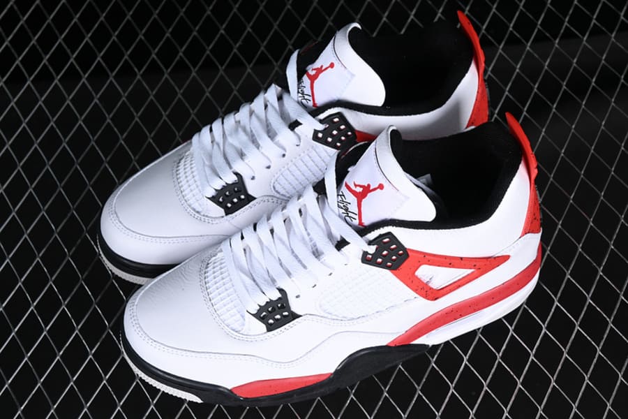 Tênis Air Jordan 4 Red Cement