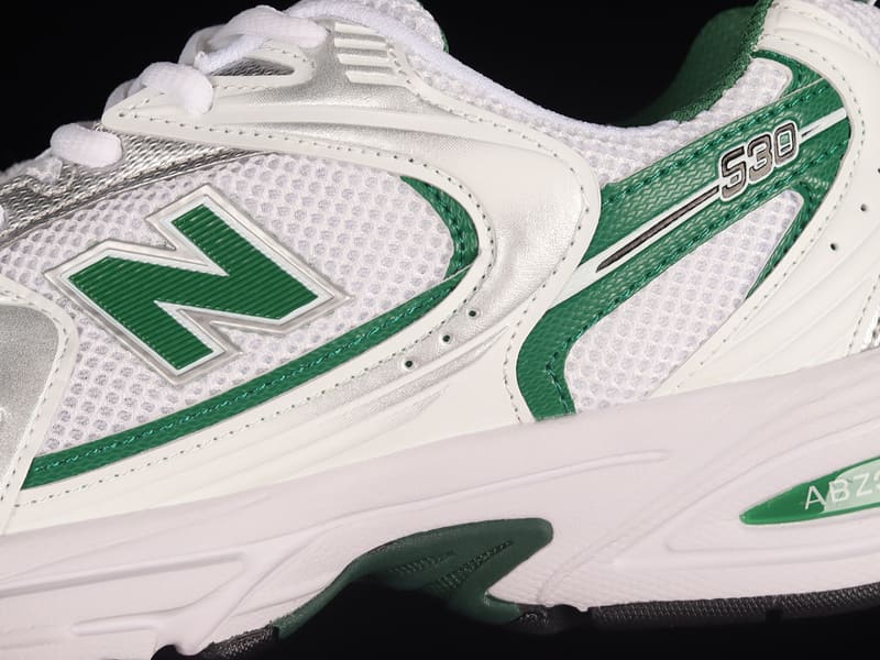 Tênis New Balance 530 White Nightwatch Green