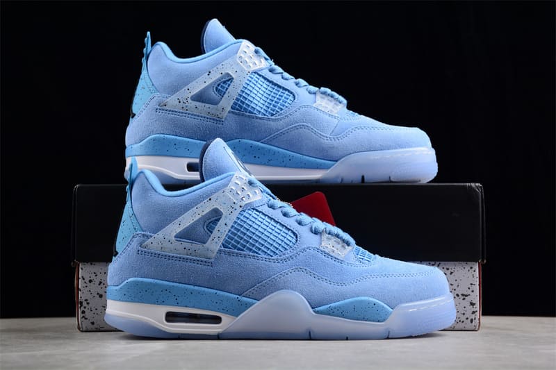Tênis Air Jordan 4 Retro 'UNC' PE