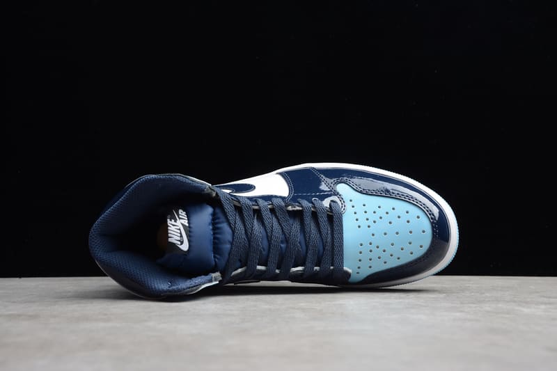 Tênis Air Jordan 1 High UNC Patent