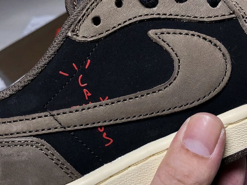 Tênis Air Jordan 1 Low Travis Scott Cactus Jack