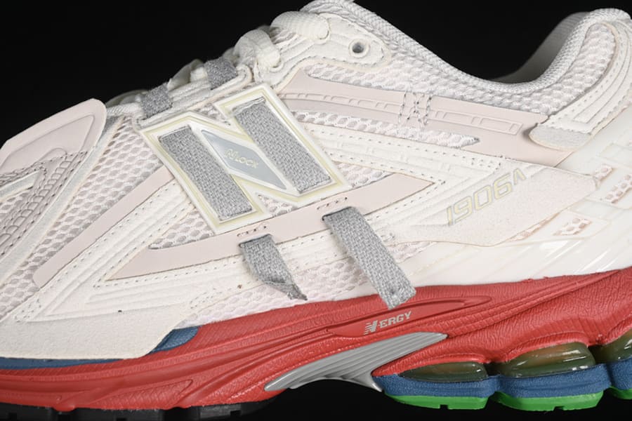 Tênis New Balance 1906A Sea Salt Astro