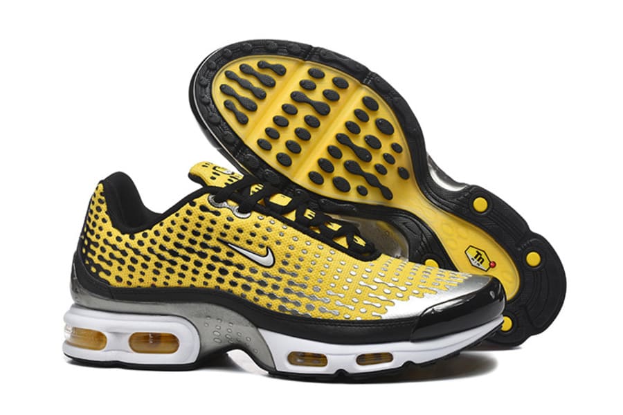 Tênis Air Max Plus 7 Varsity Maize