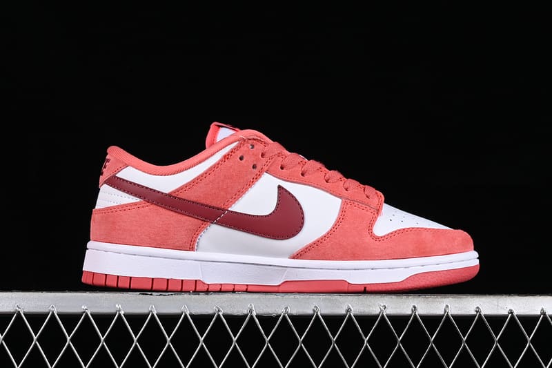 Tênis Nike SB Dunk Low ‘Valentines Day’ (2024)