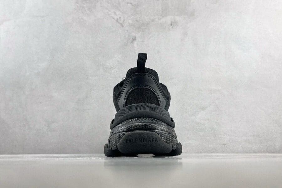 Tênis Balenciaga Triple S Triple Black