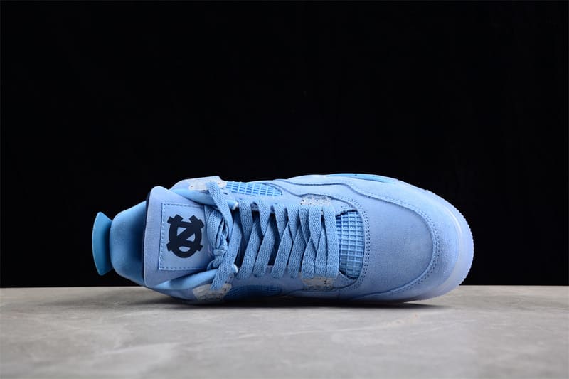 Tênis Air Jordan 4 Retro 'UNC' PE