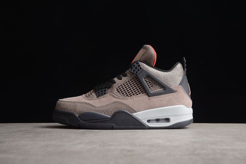 Tênis Air Jordan 4 Taupe Haze