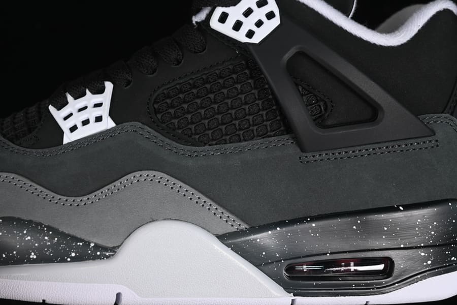 Tênis Air Jordan 4 Retro Fear Pack
