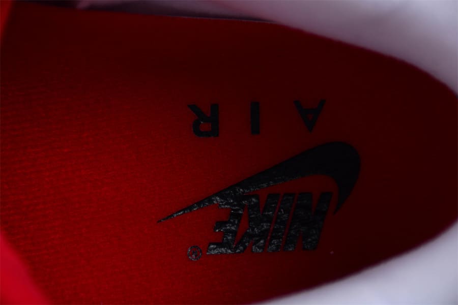 Tênis Air Jordan 3 Retro White Cement Reimagined